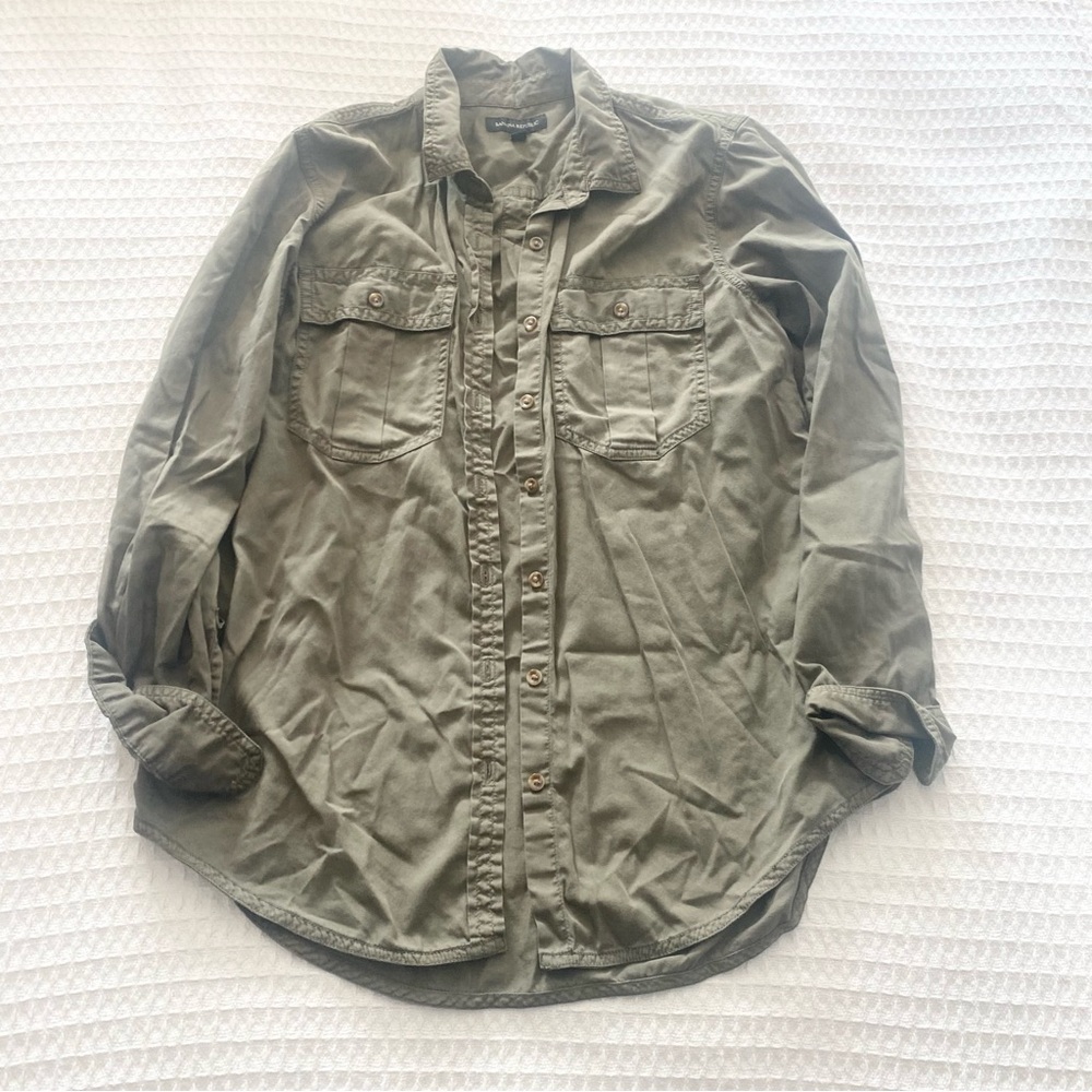 Banana Republic Olive Green utility Shirt size medium